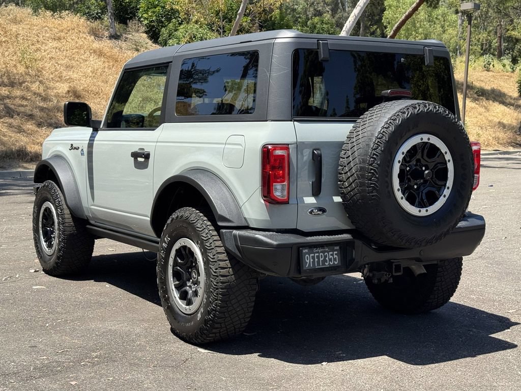 Certified 2021 Ford Bronco Black Diamond w/ Sasquatch Package AWD/4WD image 4