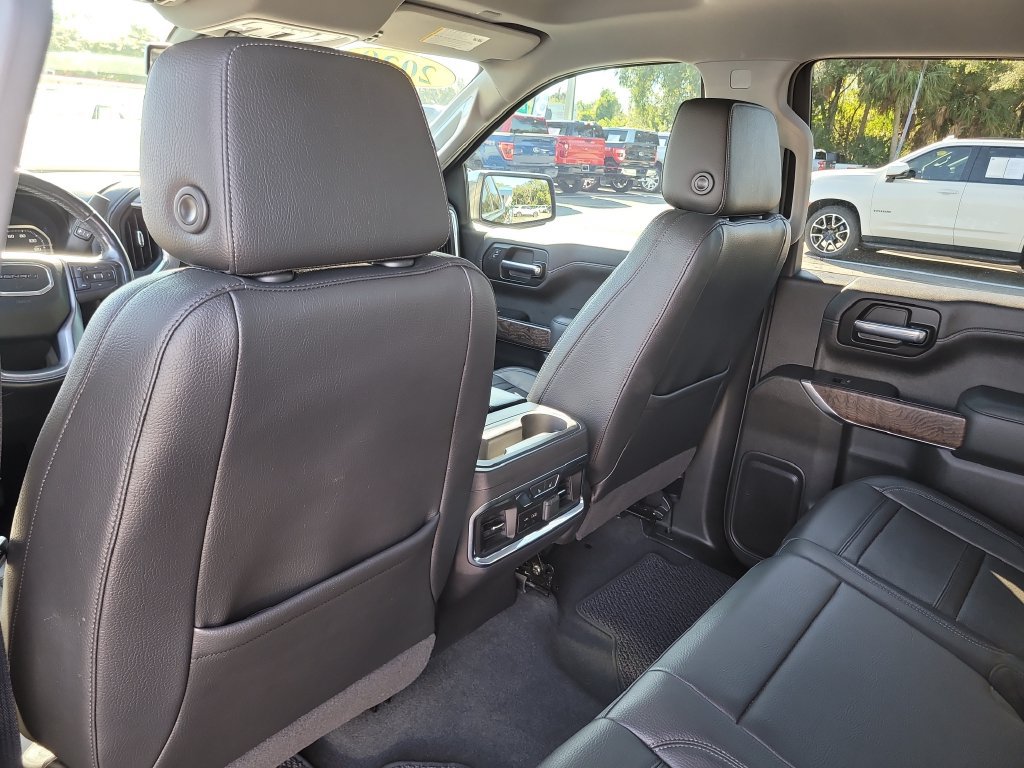 Used 2020 GMC Sierra 1500 Denali w/ Driver Alert Package II AWD/4WD image 10