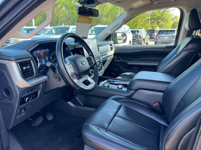 Certified 2024 Ford Expedition XLT AWD/4WD image 7