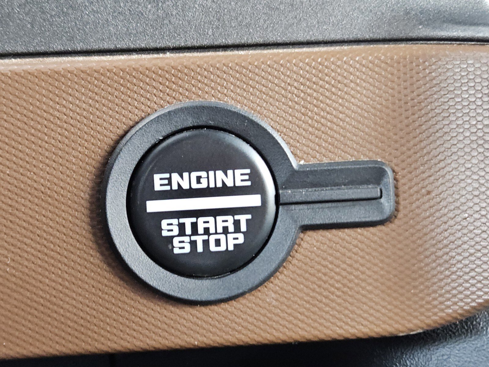 Certified 2024 Ford Bronco Outer Banks image 24