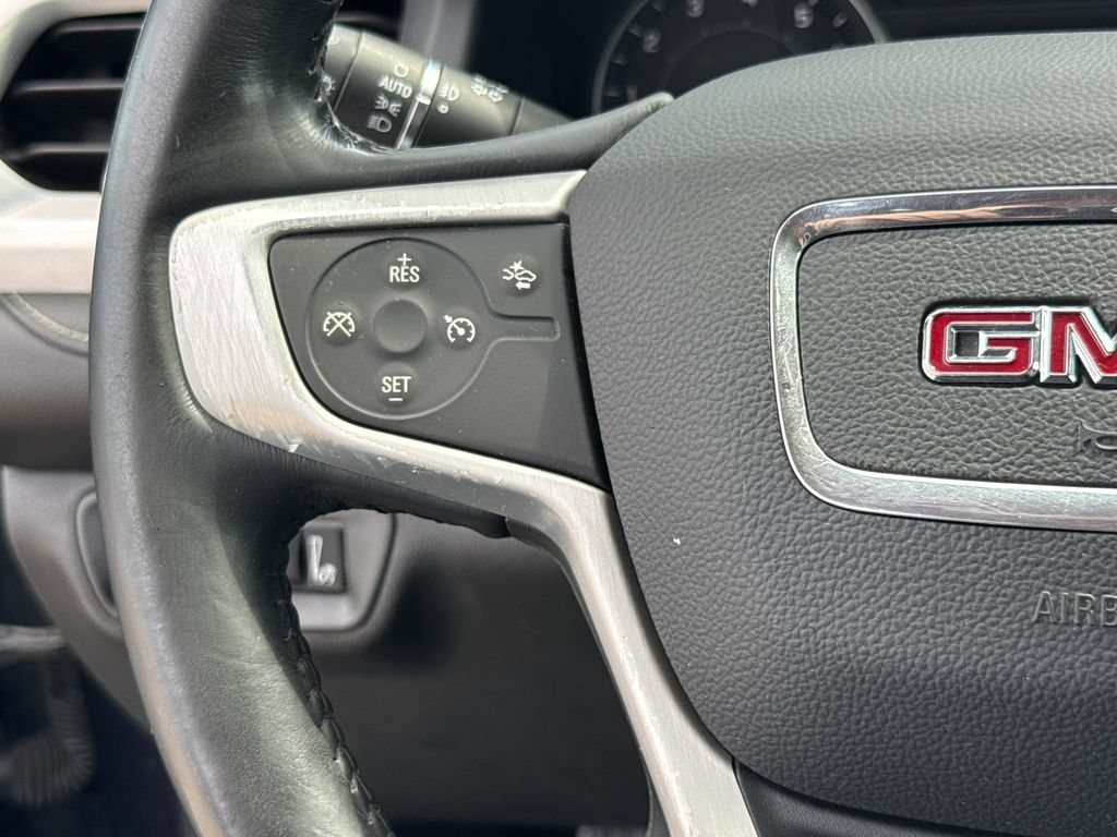Used 2021 GMC Acadia SLT AWD/4WD image 15