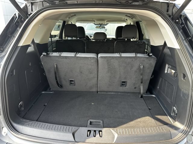 Certified 2025 Ford Explorer Active AWD/4WD image 44