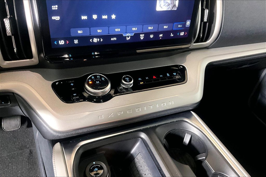 Certified 2025 Ford Expedition Active RWD image 26