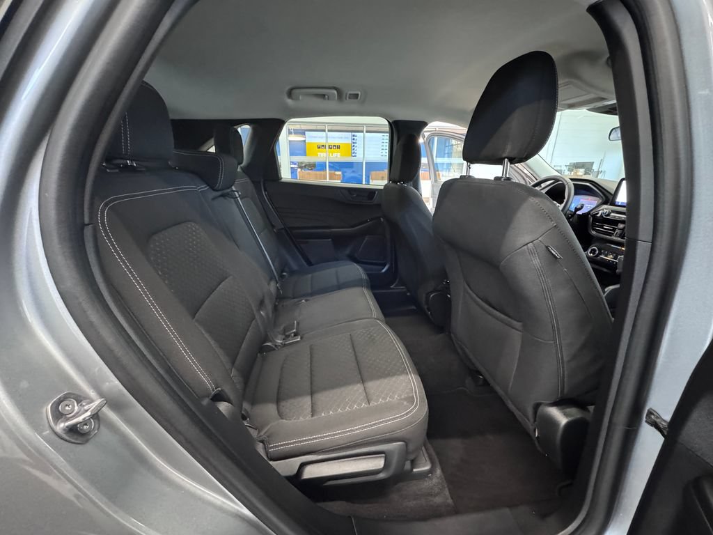 Certified 2024 Ford Escape Active AWD/4WD image 29