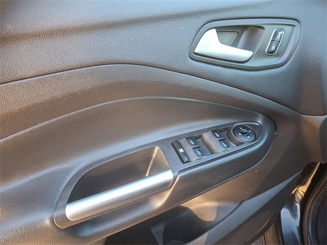 Certified 2018 Ford Escape SE image 13