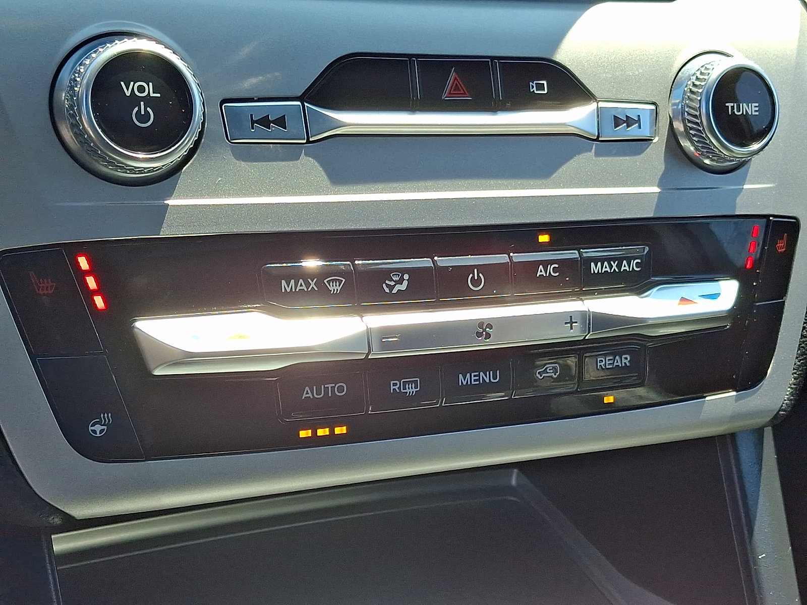 Certified 2023 Ford Explorer Timberline w/ Timberline Technology Package AWD/4WD image 19