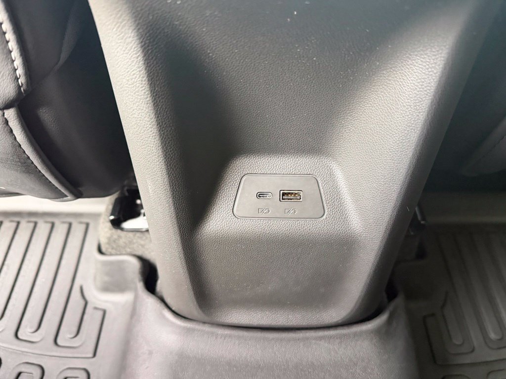 Used 2024 Buick Envision Preferred AWD/4WD image 21