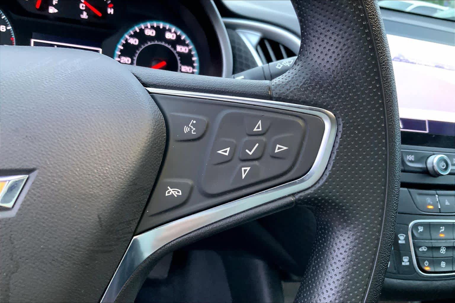 Used 2024 Chevrolet Malibu LT FWD image 25