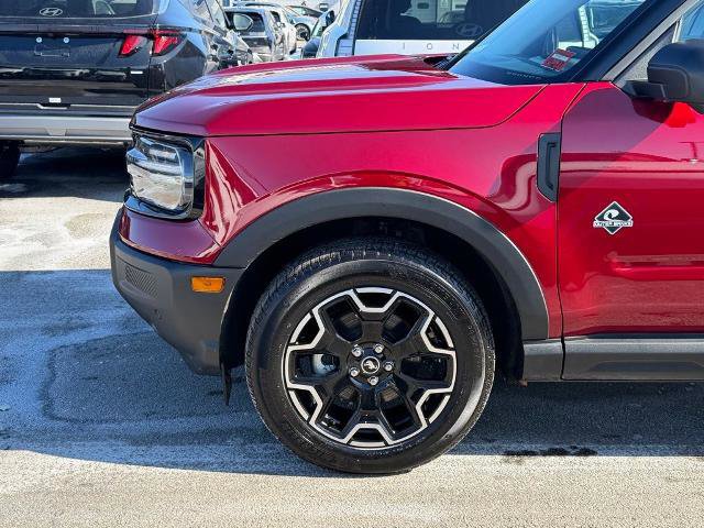 Certified 2025 Ford Bronco Sport Outer Banks w/ Outer Banks Tech Package+ AWD/4WD image 24