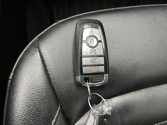 Certified 2021 Ford Edge SEL w/ Convenience Package AWD/4WD image 27