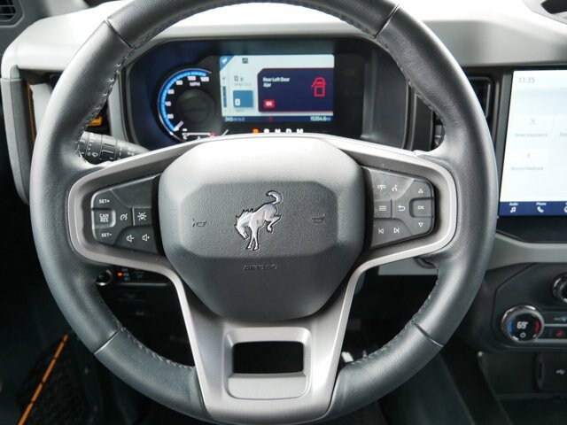 Certified 2023 Ford Bronco Badlands AWD/4WD image 17