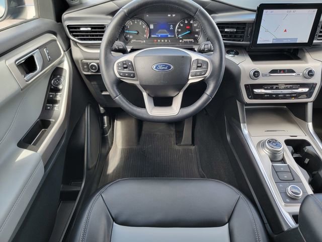 Certified 2023 Ford Explorer XLT w/ Equipment Group 202A image 32