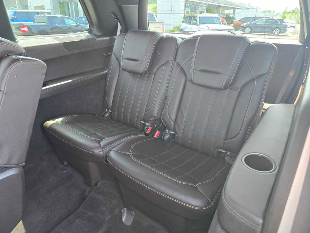 Used 2019 Mercedes-Benz GLS 450 4MATIC image 17