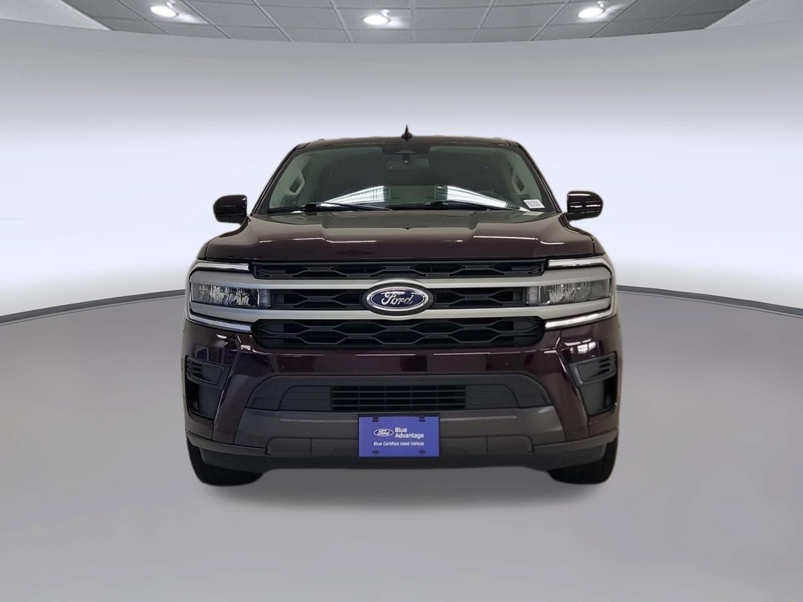 Certified 2024 Ford Expedition XLT RWD image 4