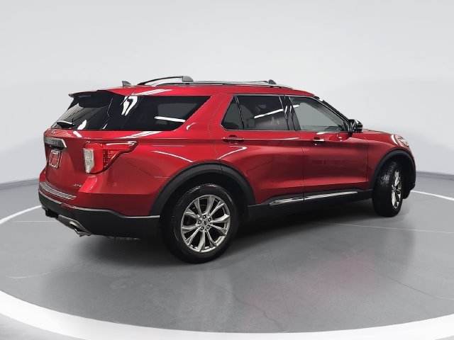 Certified 2023 Ford Explorer Limited w/ Equipment Group 301A AWD/4WD image 3