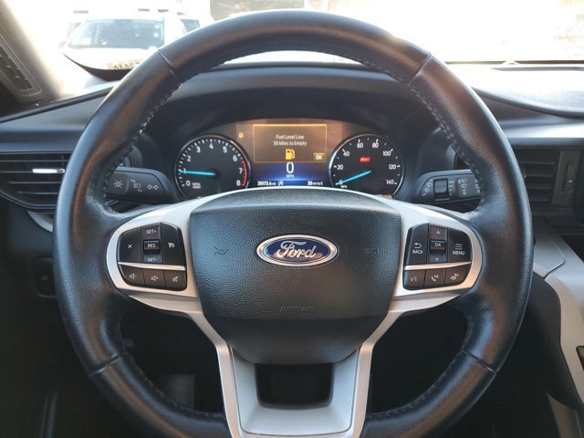 Certified 2023 Ford Explorer XLT image 20