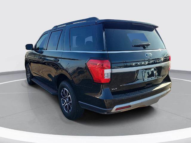 Certified 2024 Ford Expedition XLT image 3