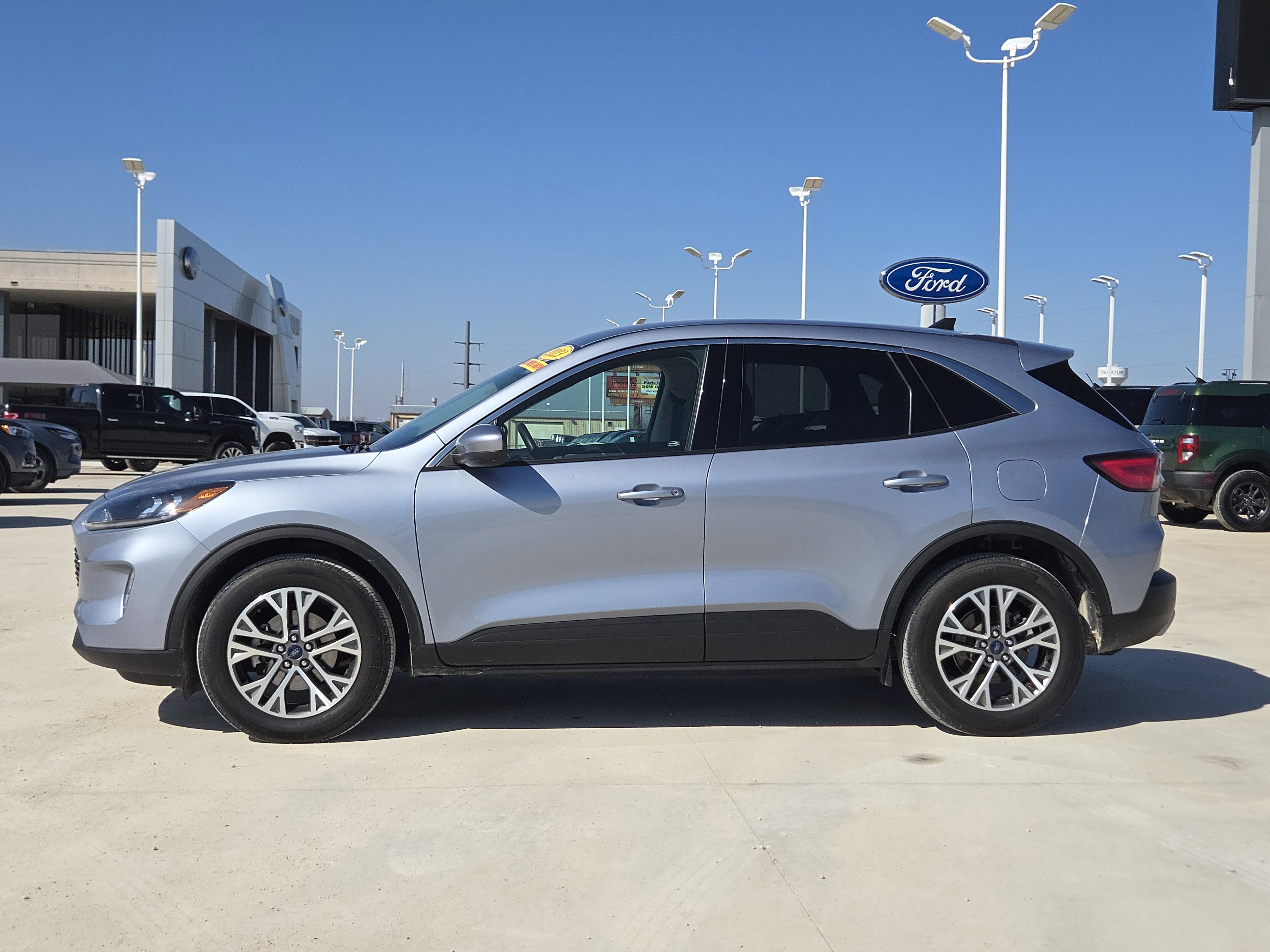 Certified 2022 Ford Escape SEL image 2