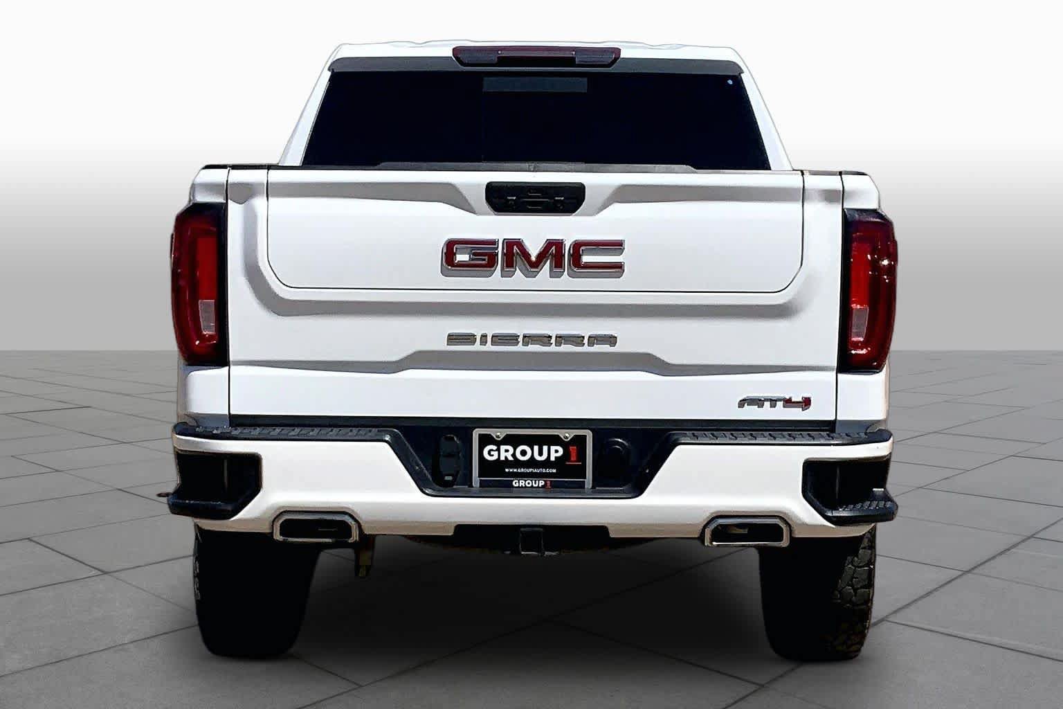 Used 2021 GMC Sierra 1500 AT4 w/ AT4 Preferred Package AWD/4WD image 5