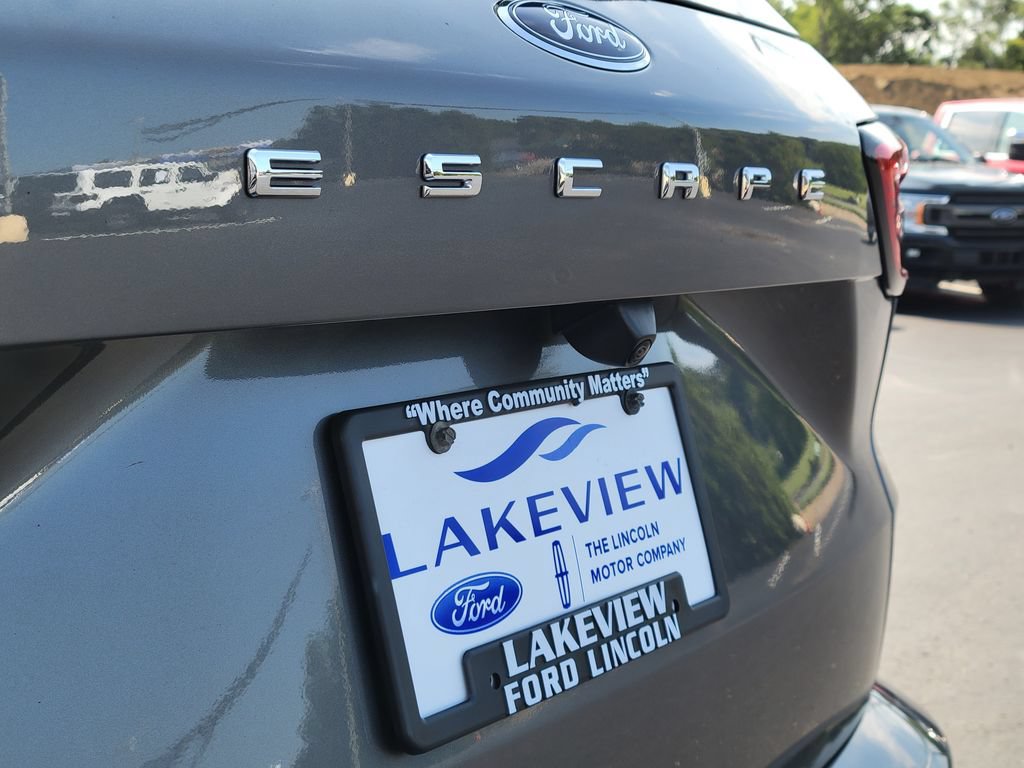 Certified 2024 Ford Escape ST-Line w/ Tech Pack #1 FWD image 33