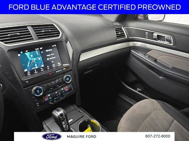 Certified 2017 Ford Explorer XLT w/ Equipment Group 202A FWD image 30