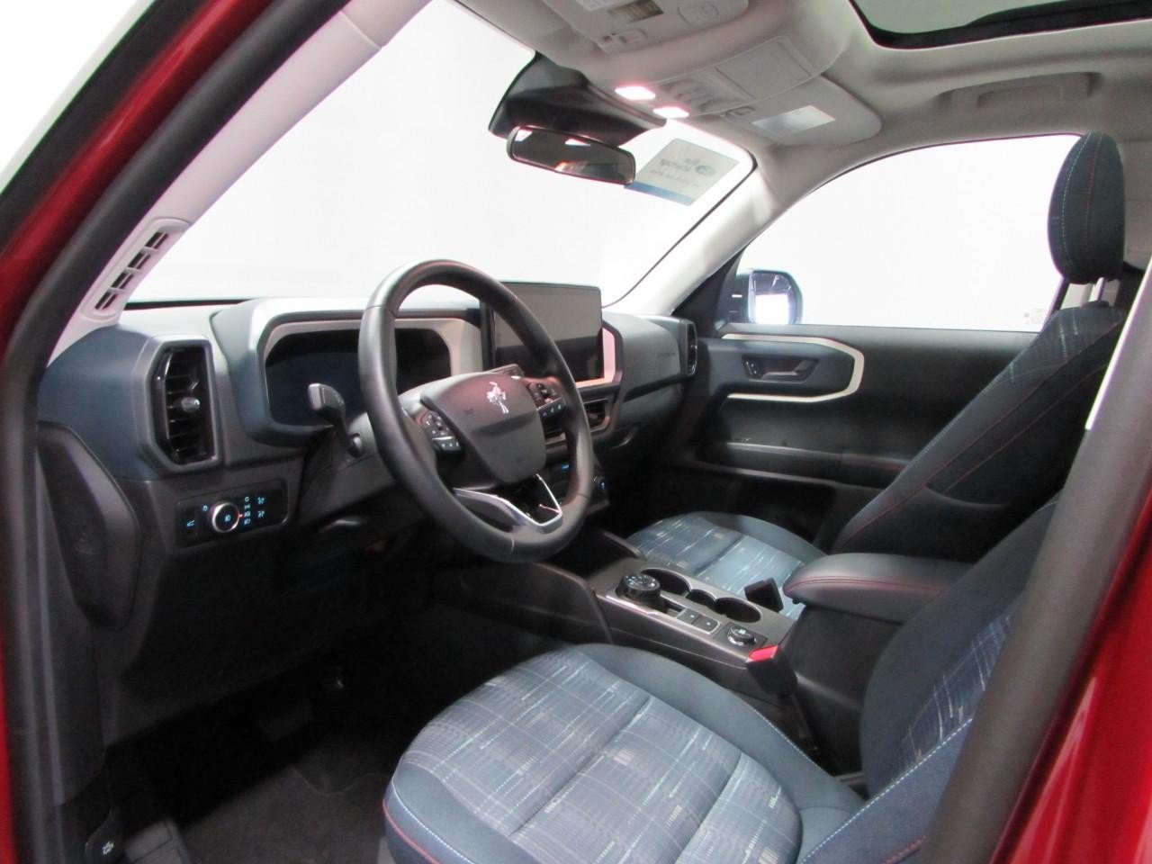 Certified 2025 Ford Bronco Sport Heritage w/ Convenience Package AWD/4WD image 13