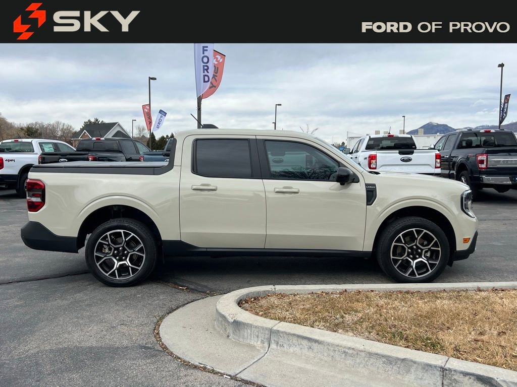 Certified 2025 Ford Maverick Lariat image 4