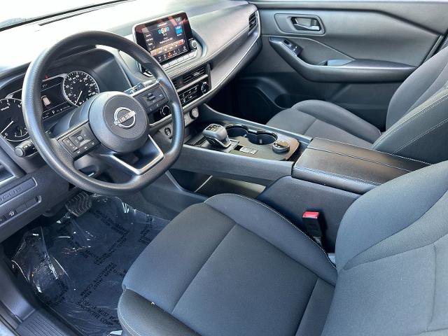 Used 2024 Nissan Rogue S AWD/4WD image 9