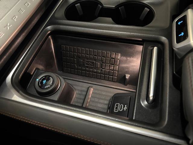 Certified 2025 Ford Expedition Active RWD image 30