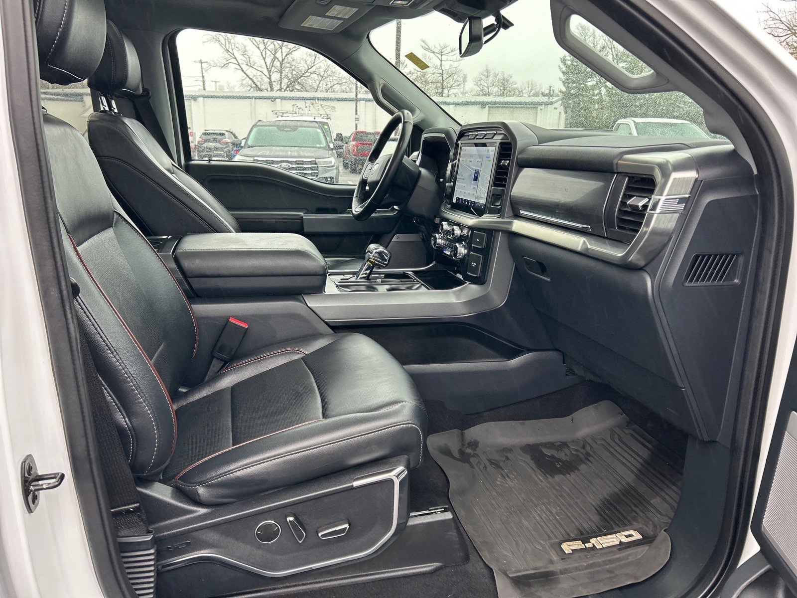 Certified 2023 Ford F150 Lariat w/ Equipment Group 502A High image 16