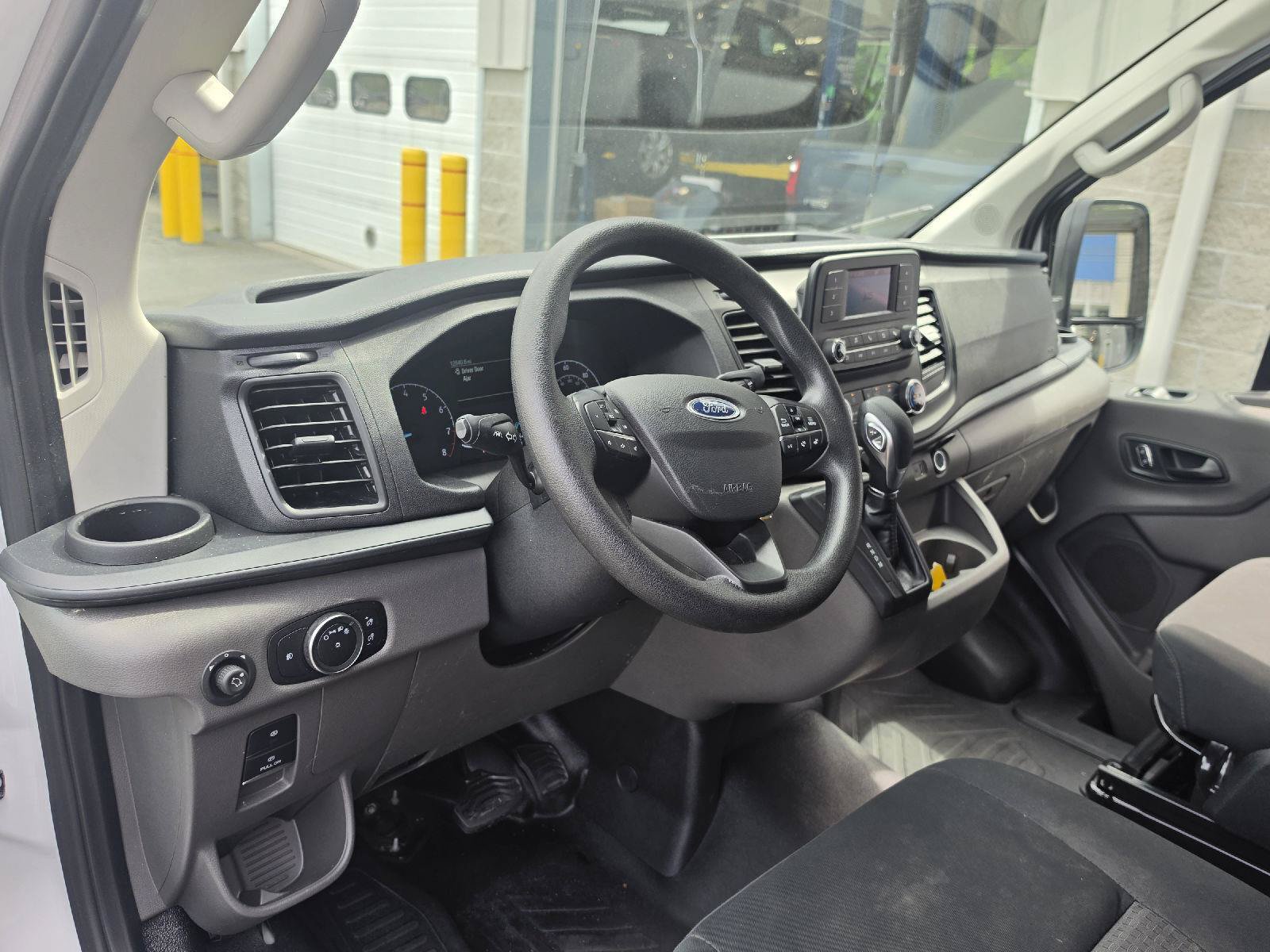 Certified 2025 Ford Transit 250 Low Roof w/ Exterior Upgrade Package RWD image 9
