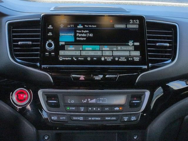 Used 2025 Honda Ridgeline Black Edition image 18