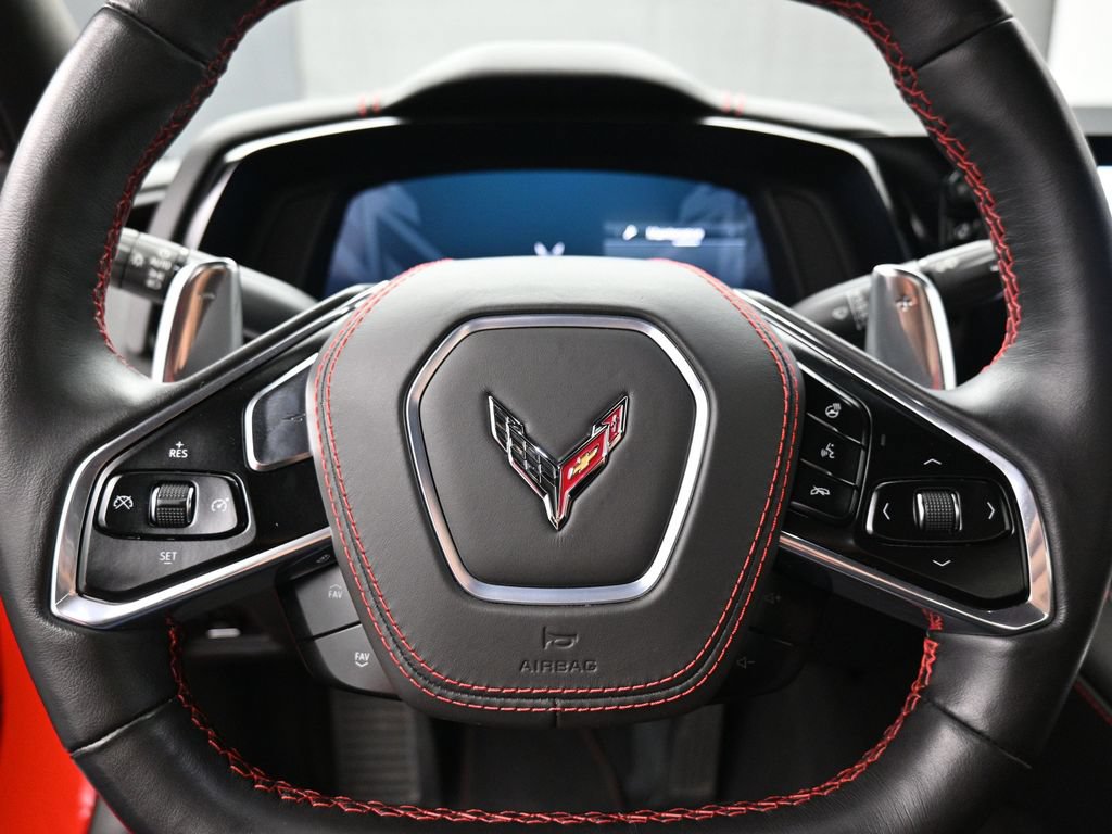 Used 2021 Chevrolet Corvette Stingray Premium Conv w/ Z51 Performance Package RWD image 17
