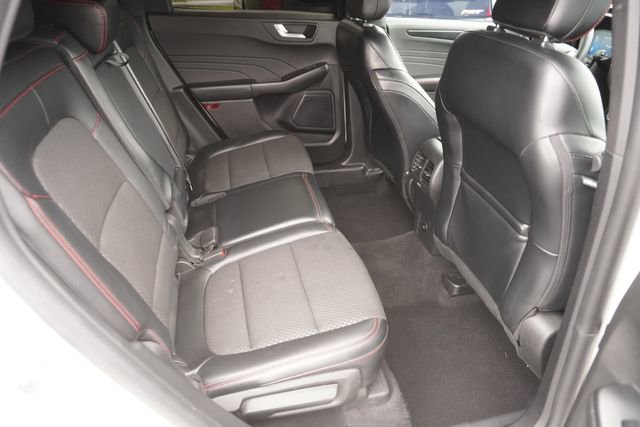 Certified 2023 Ford Escape ST-Line w/ Tech Pack #1 FWD image 15