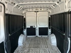Used 2023 RAM ProMaster 2500 FWD image 10