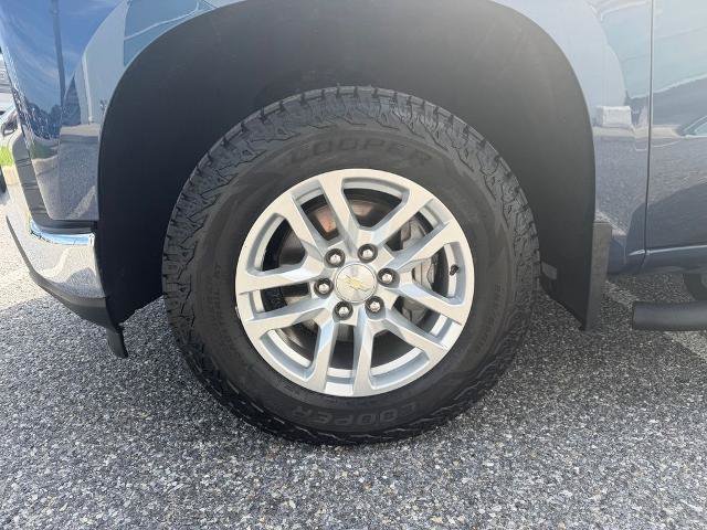 Used 2019 Chevrolet Silverado 1500 LT w/ All-Star Edition AWD/4WD image 19