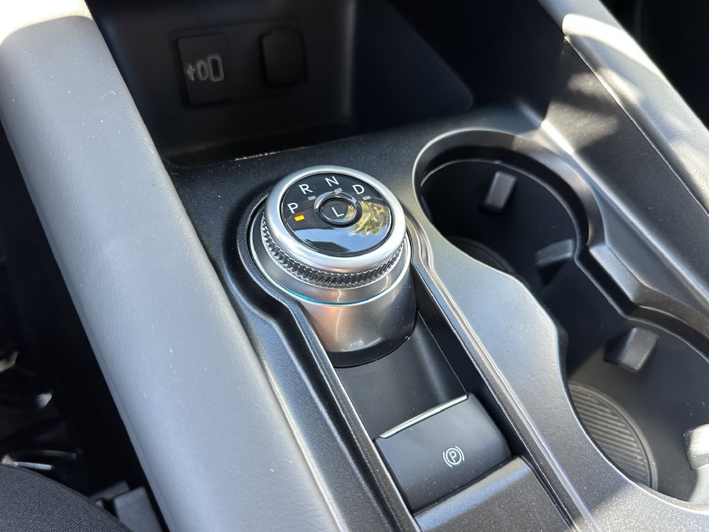 Certified 2026 Ford Explorer Active RWD image 33