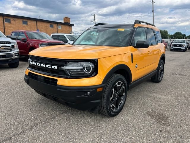 Certified 2023 Ford Bronco Sport Outer Banks w/ Tech Package AWD/4WD image 29