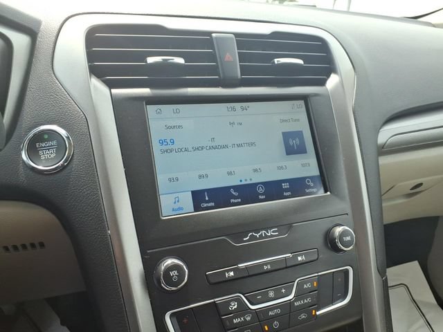 Certified 2020 Ford Fusion SE FWD image 17