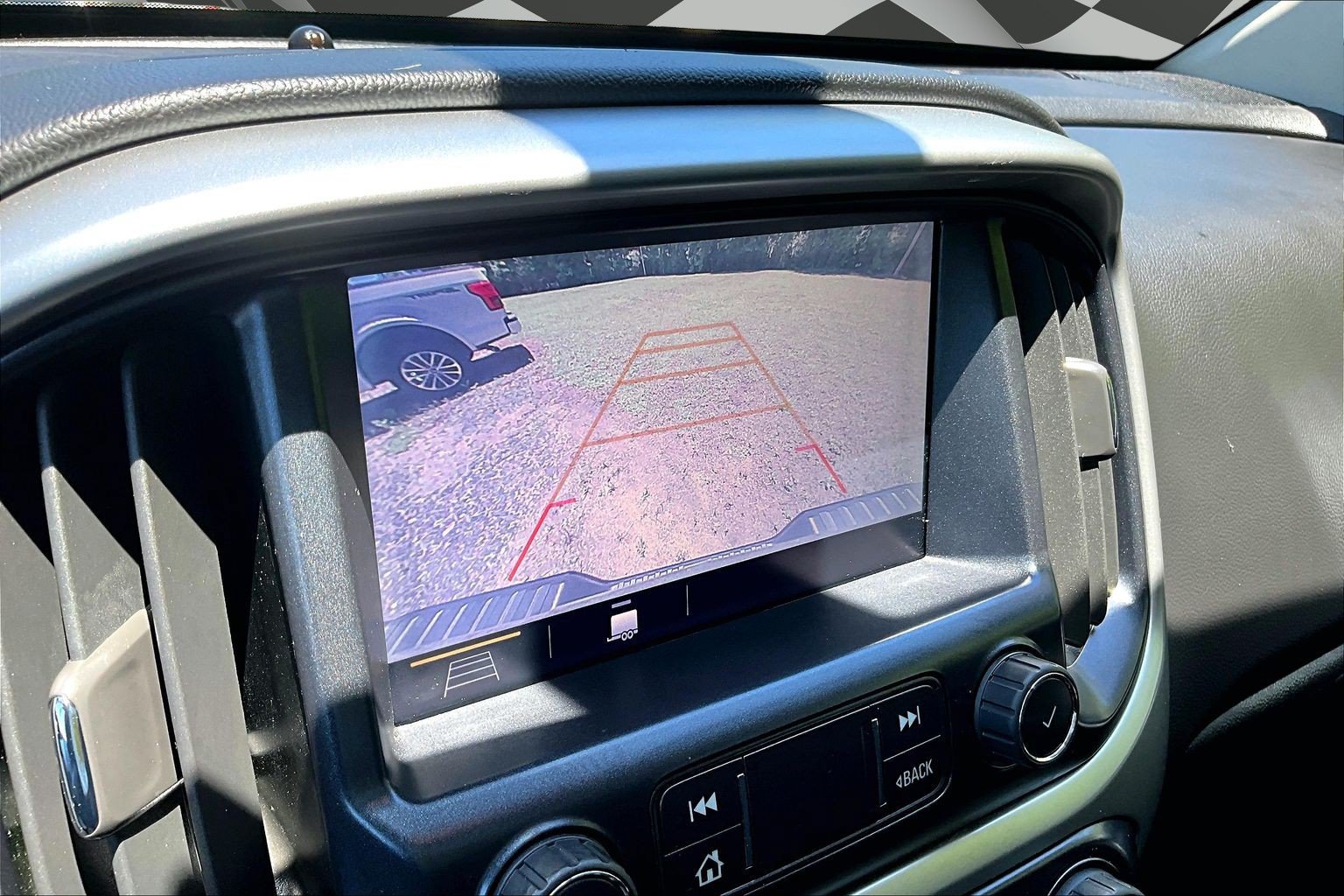 Used 2019 Chevrolet Colorado LT w/ LT Convenience Package RWD image 23