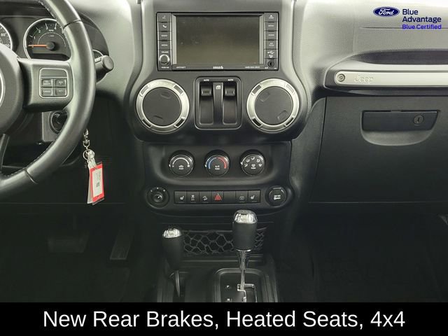 Used 2017 Jeep Wrangler Sahara w/ Connectivity Group image 20