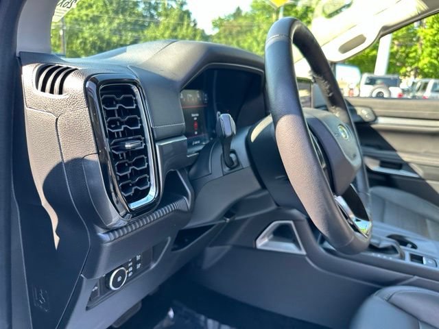Certified 2025 Ford Ranger Lariat w/ FX4 Off-Road Package AWD/4WD image 29