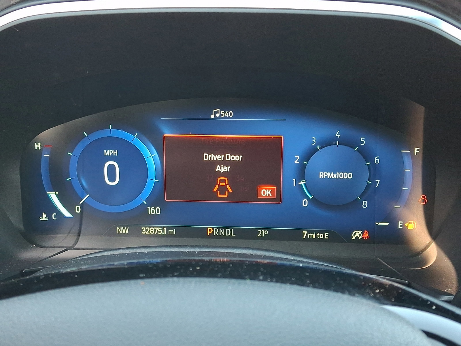 Certified 2022 Ford Escape Titanium w/ Class II Trailer Tow Package image 23