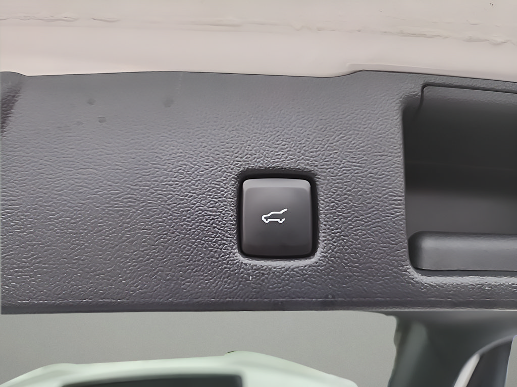 Certified 2024 Ford Escape ST-Line w/ Tech Pack #1 AWD/4WD image 12
