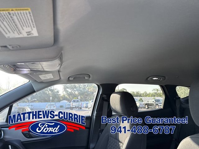 Used 2020 Chevrolet Blazer LT w/ LPO, Black Grille Bar Package FWD image 11