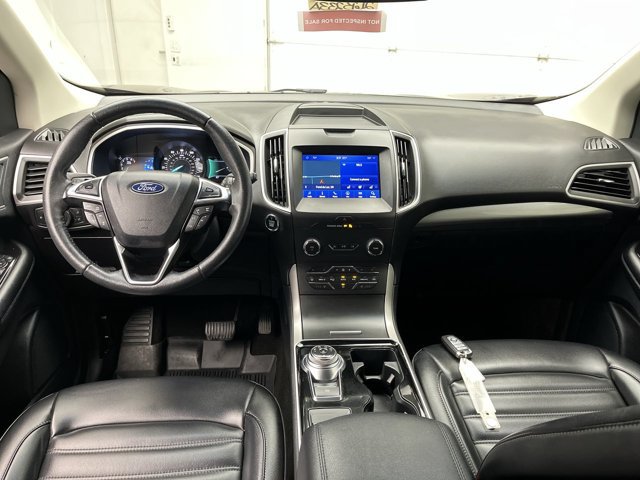 Certified 2020 Ford Edge SEL w/ Convenience Package AWD/4WD image 4