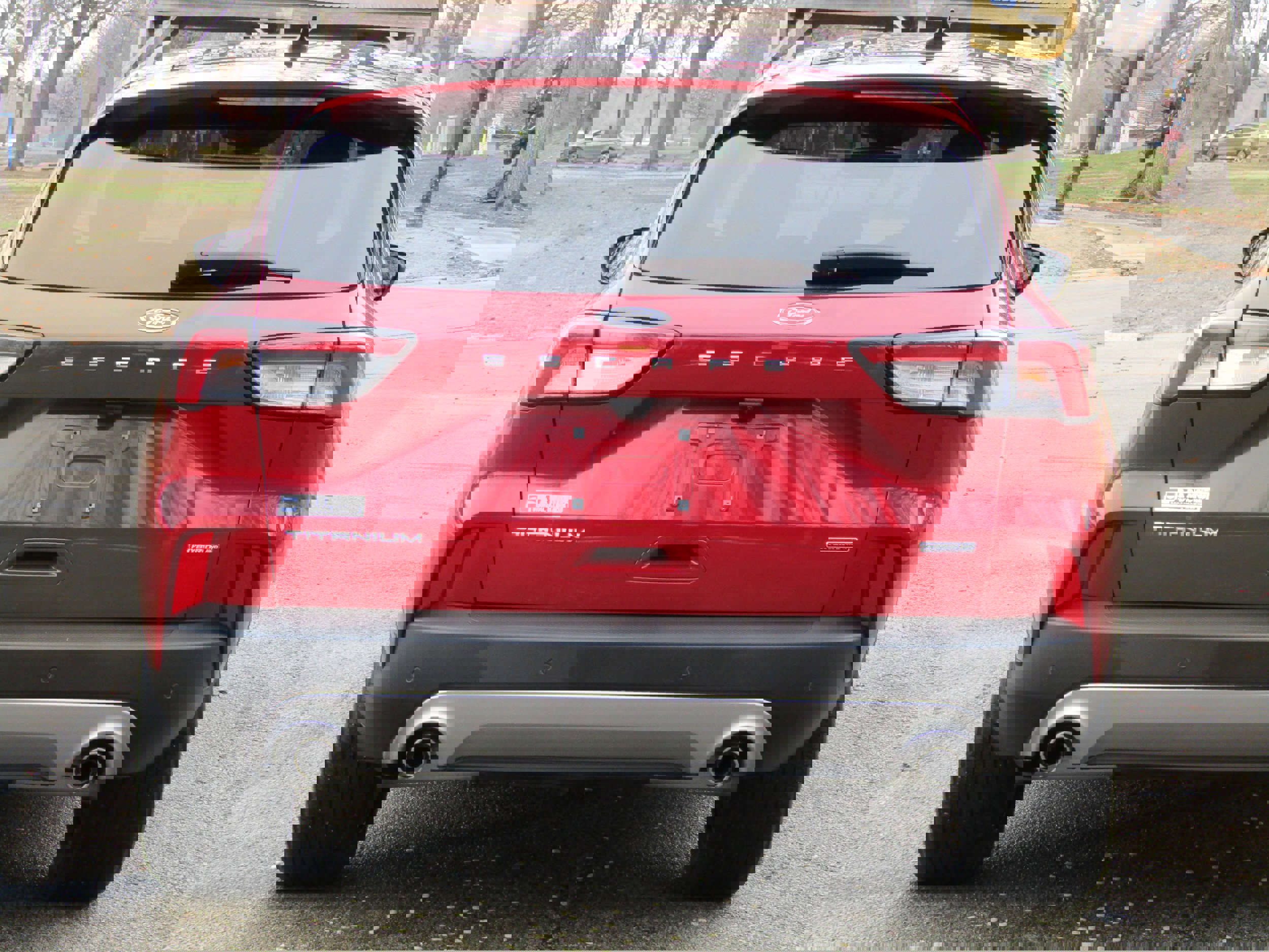 Certified 2021 Ford Escape Titanium w/ Titanium Elite Package image 3