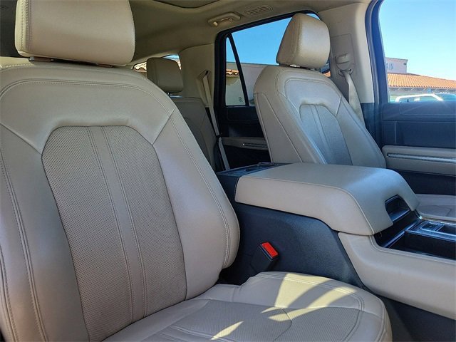 Certified 2023 Ford Expedition Limited image 22