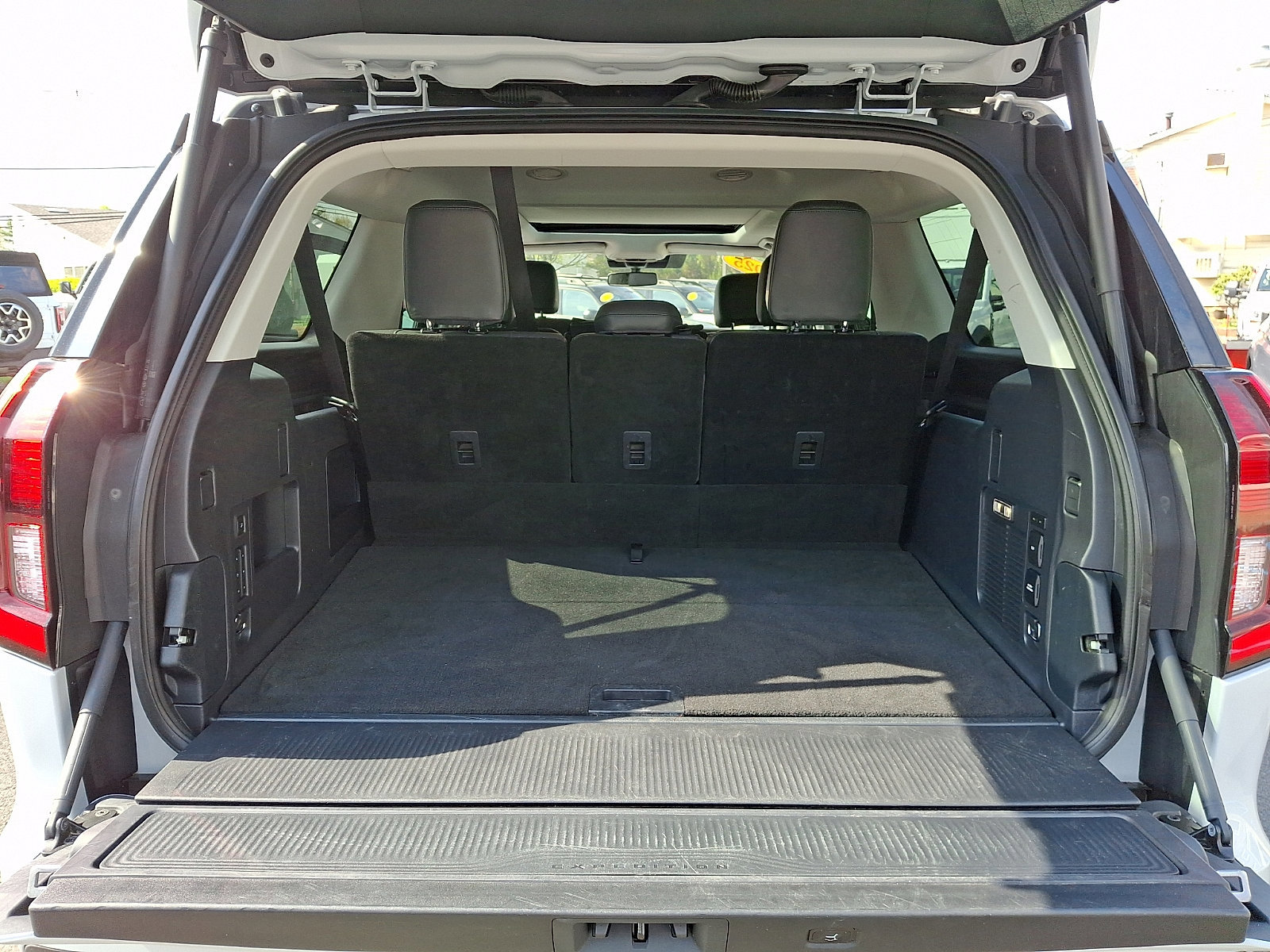 Certified 2025 Ford Expedition Max Active AWD/4WD image 31