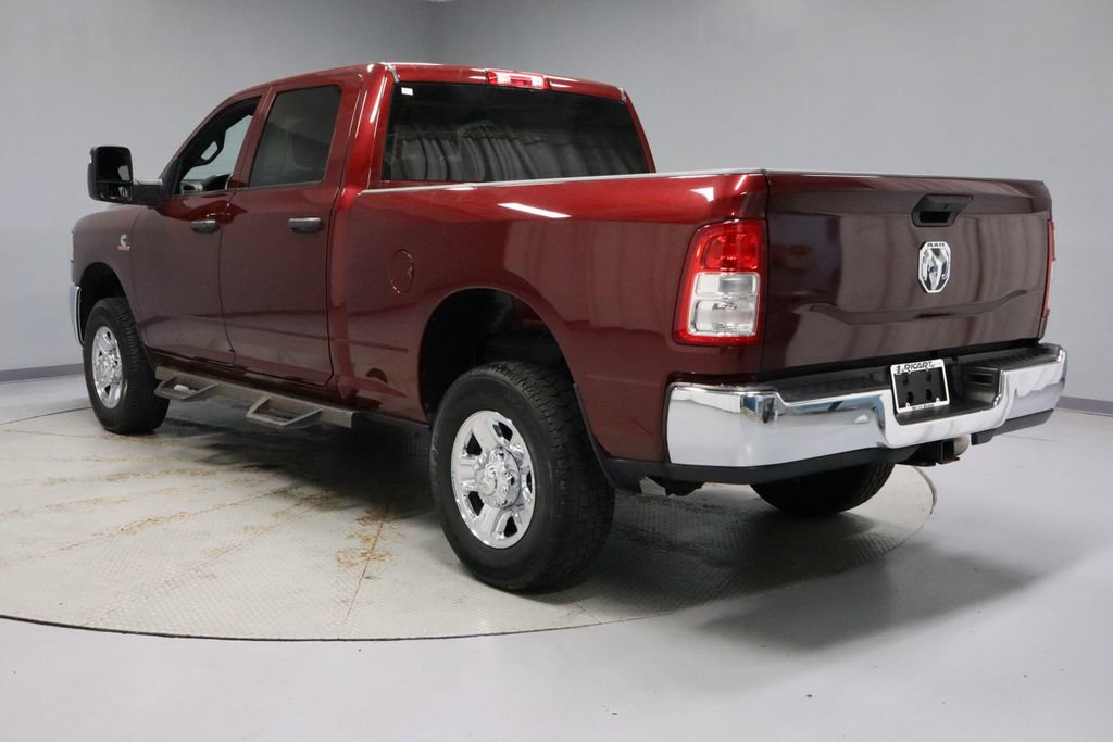 Used 2024 RAM 2500 Tradesman w/ Chrome Appearance Group AWD/4WD image 8